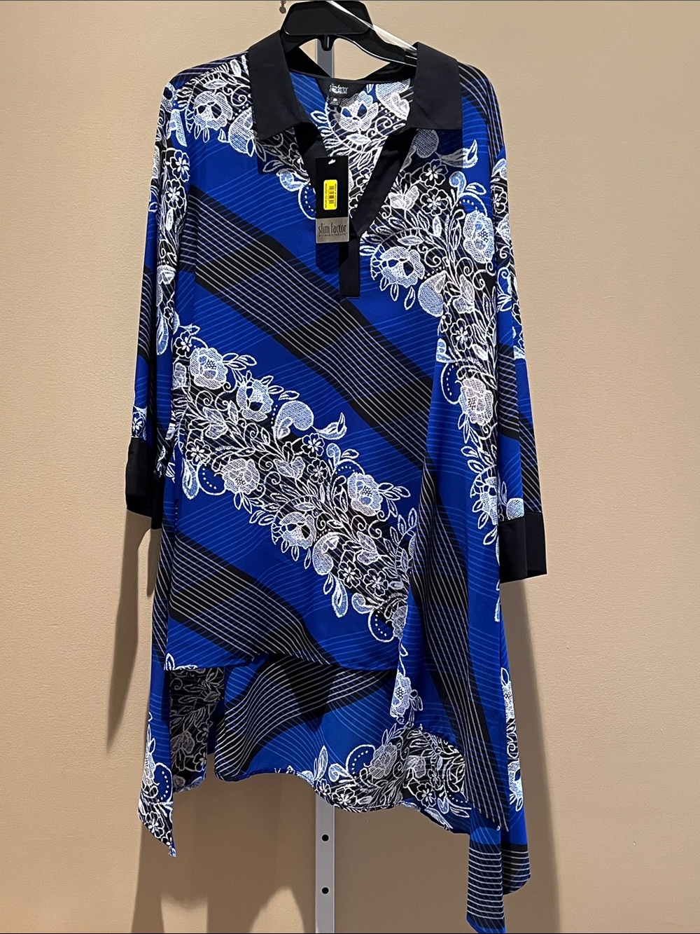 Investments Blue and Black Floral-Print Long Sleeve Tunic